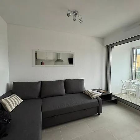 4 Couchages Piscine Centre Port Апартаменты