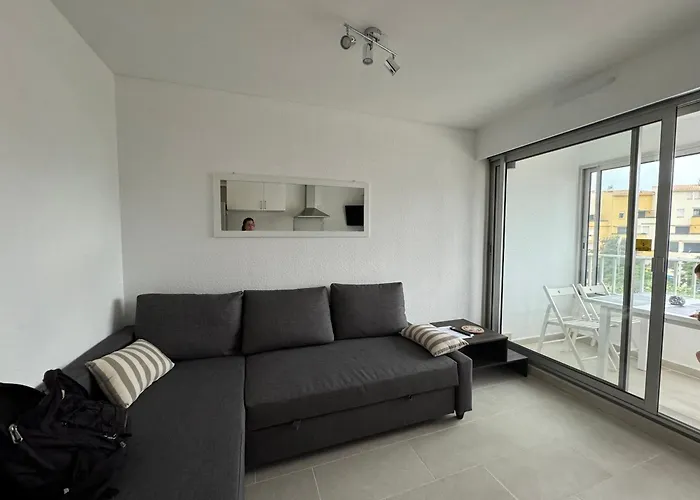 4 Couchages Piscine Centre Port Appartamento